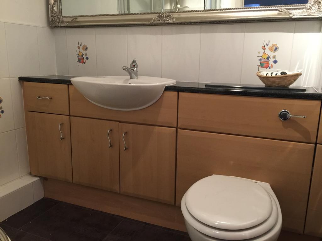 Lochrin Apartments By Edinburgh City Apartments エクステリア 写真
